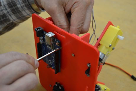 attach arduino socket screws